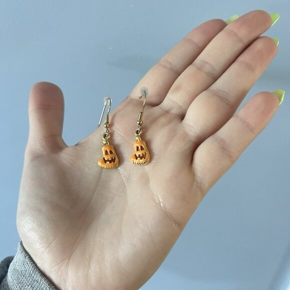 Halloween Earrings Enamel Pumpkin Jack O Lantern Orange Handmade Gold Plated - Picture 3 of 4